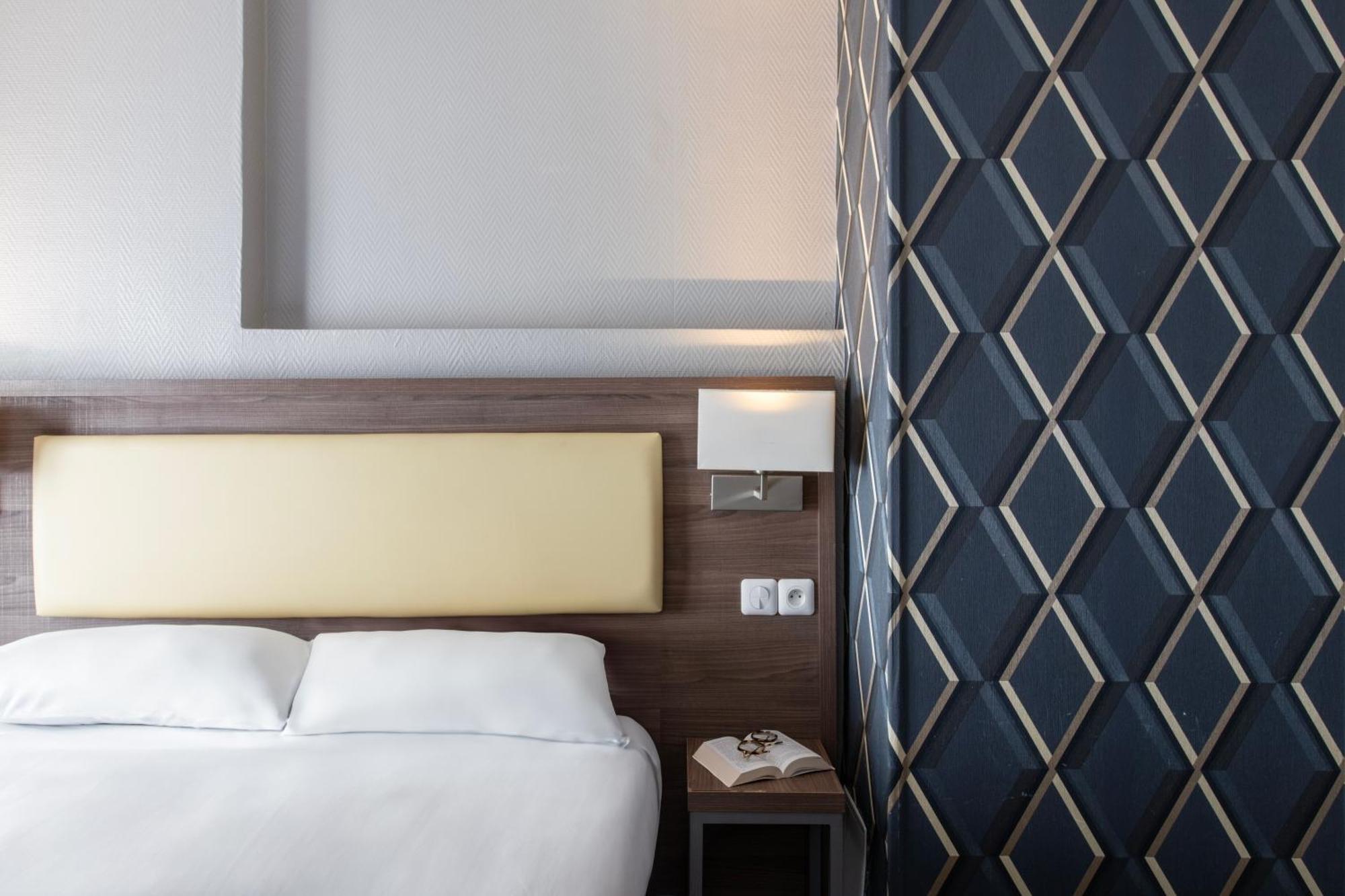 Hotel Ambassadeur Париж Экстерьер фото